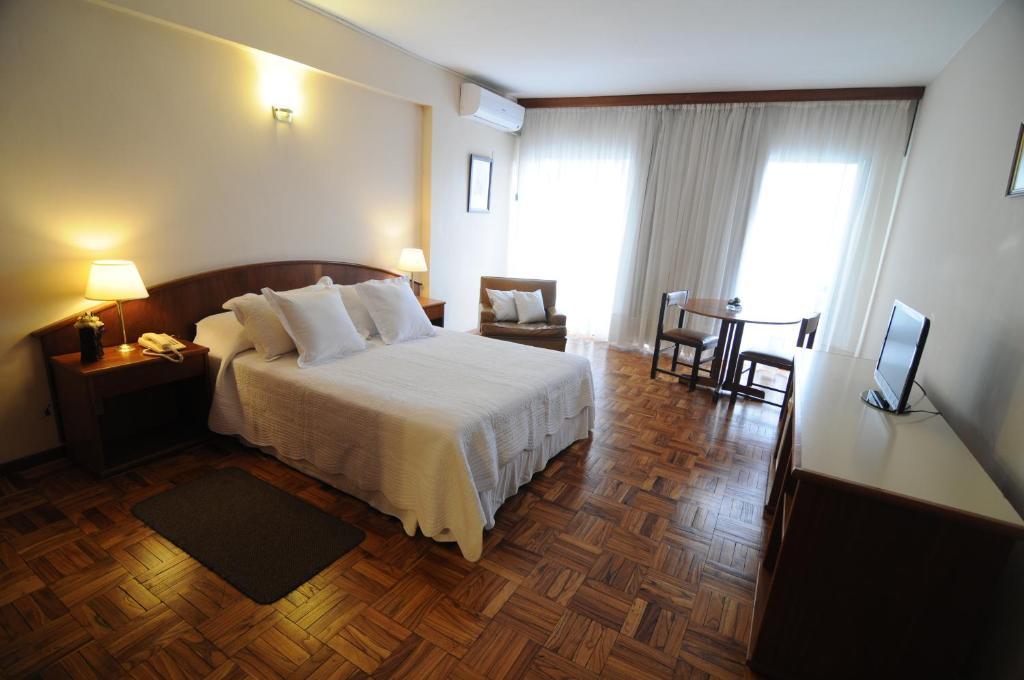 Hotel Los Cedros Salto Room photo