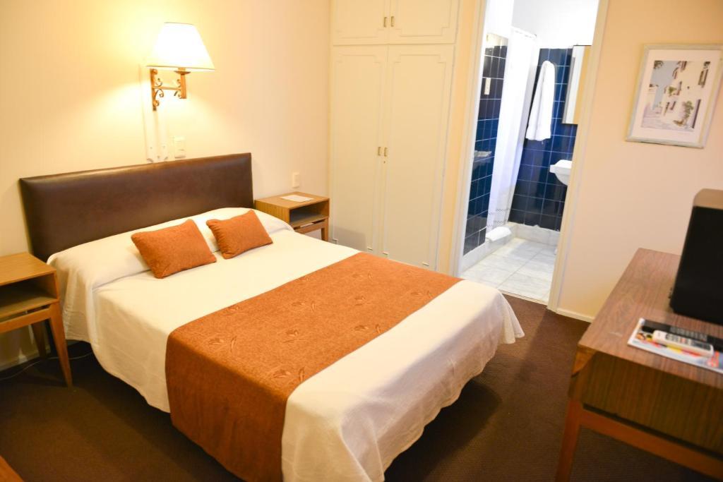 Hotel Los Cedros Salto Room photo